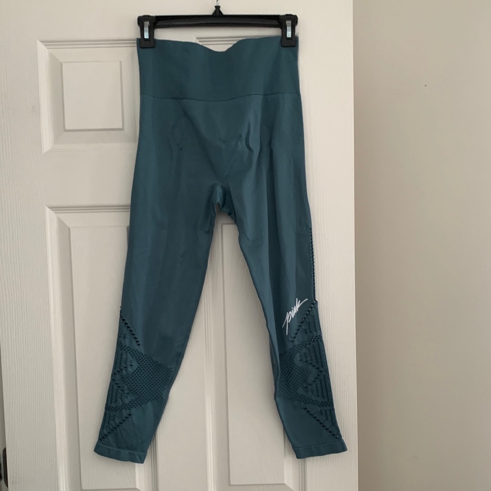 Yoga leggings crop